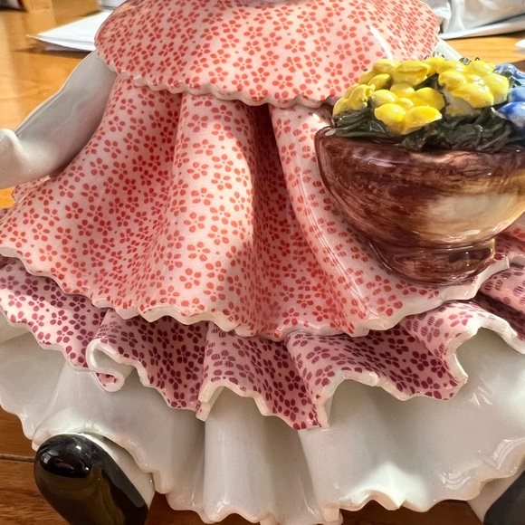 Zampiva Sitting Girl Doll brand new in original box - Picture 6 of 11